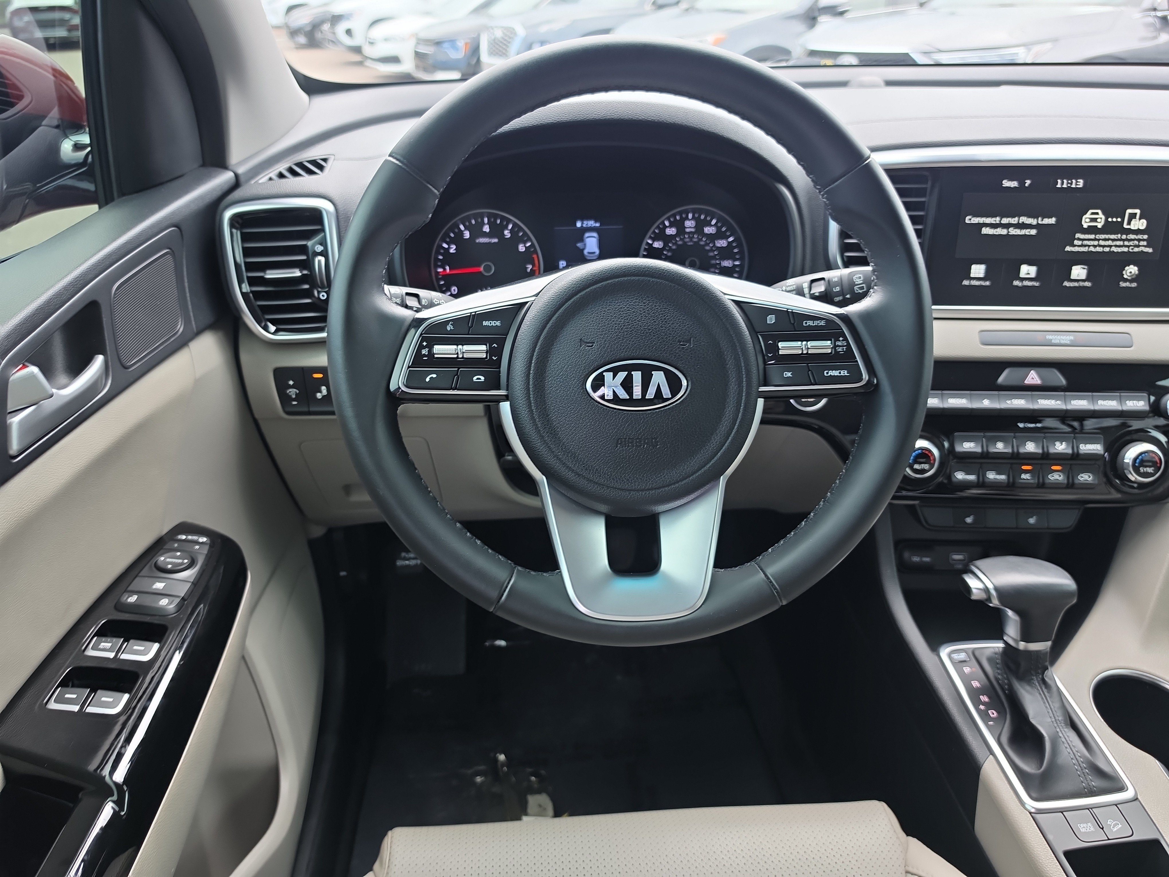 Certified 2022 Kia Sportage EX FWD image 14