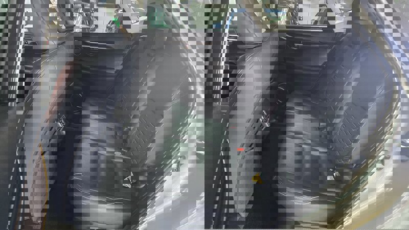 Used 2015 Lexus NX 300h AWD image 23