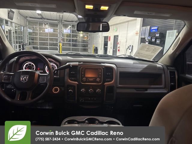 Used 2016 RAM 2500 Tradesman w/ Chrome Appearance Group image 31