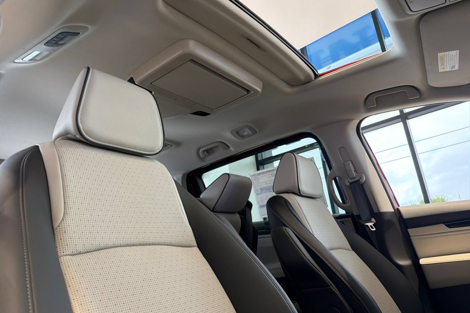 New 2027 Honda Odyssey Elite image 17