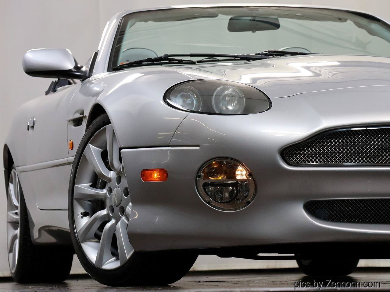 Used 2003 Aston Martin DB7 Vantage RWD image 8