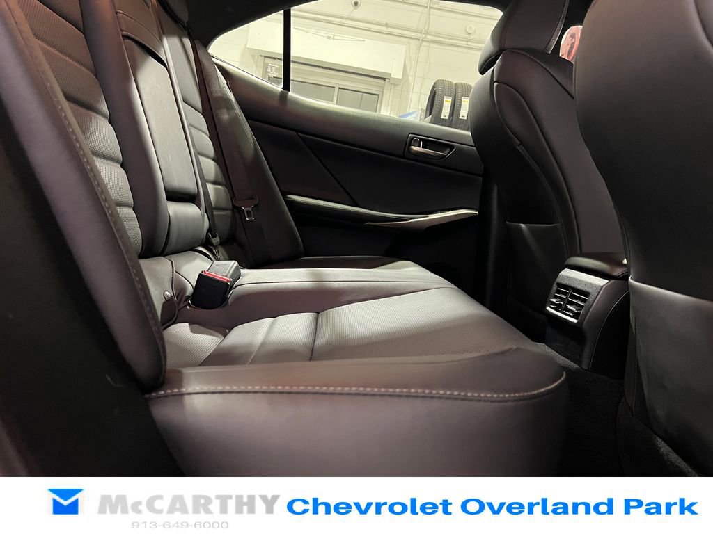 Used 2019 Lexus IS 300 F Sport AWD/4WD image 28