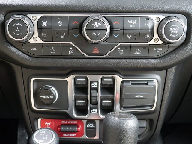 New 2026 Jeep Gladiator Willys AWD/4WD image 17