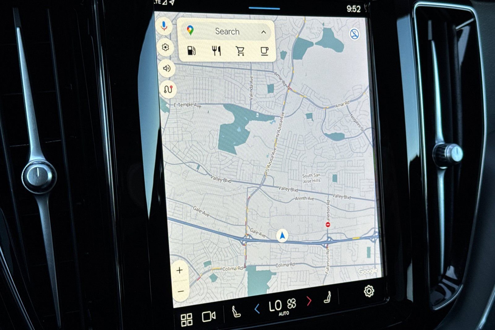 Used 2025 Volvo XC60 B5 Core w/ Protection Package Premier image 21