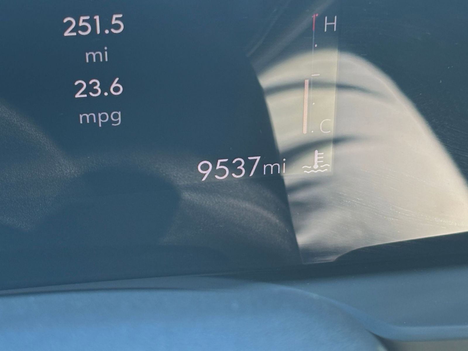 Used 2025 Buick Envista Preferred image 40