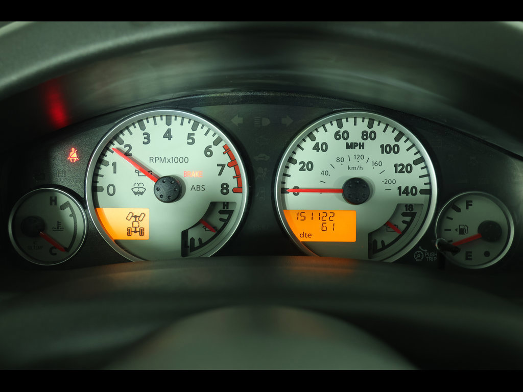Used 2015 Nissan Xterra PRO-4X AWD/4WD image 18