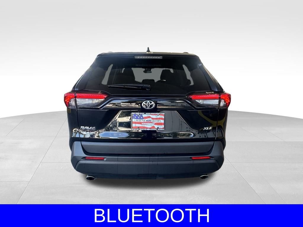 Used 2025 Toyota RAV4 XLE image 5