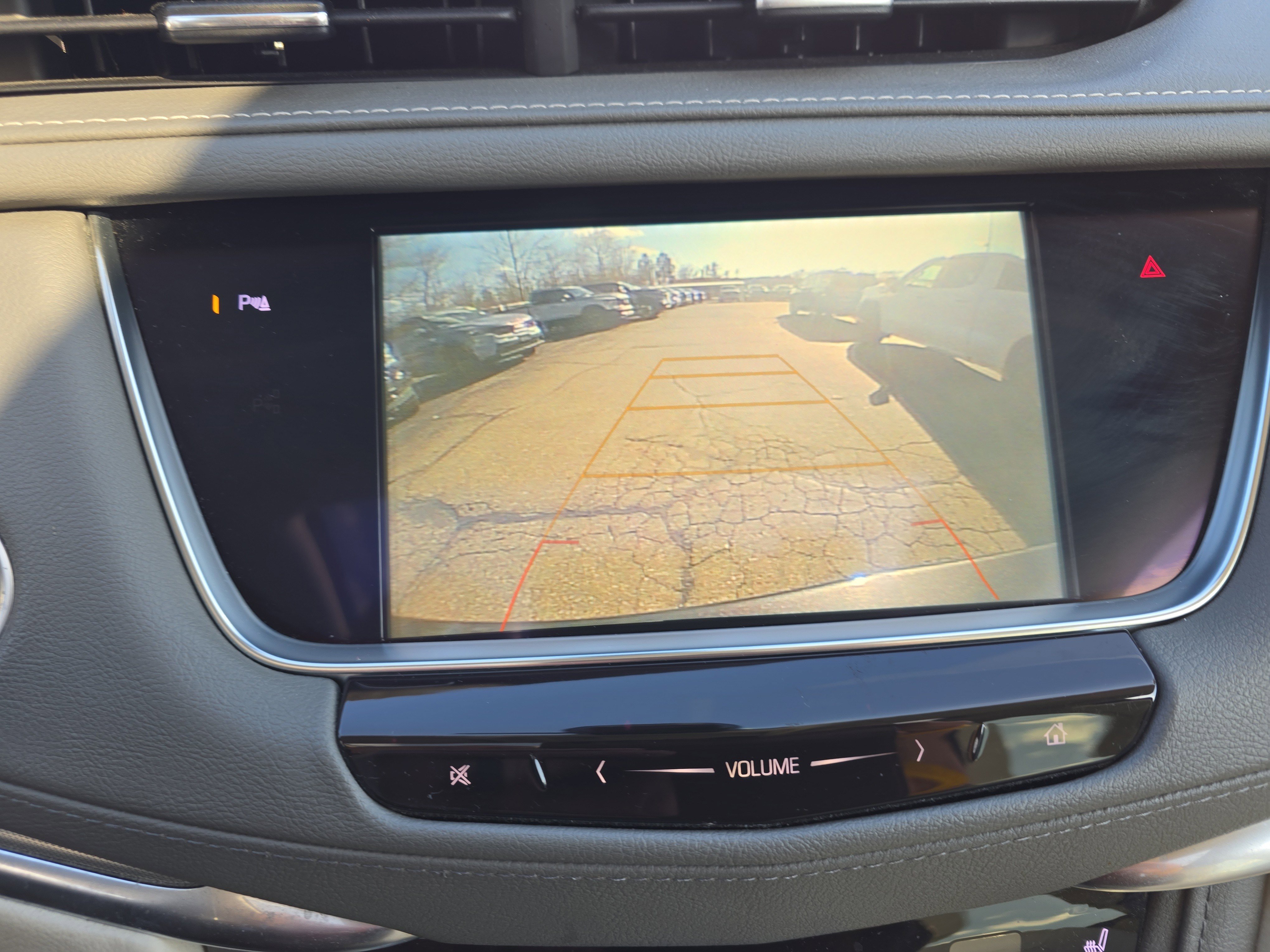 Used 2018 Cadillac XT5 Luxury w/ Driver Awareness Package image 29