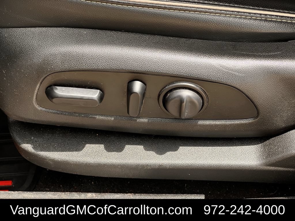 Used 2021 GMC Acadia Denali w/ Denali Technology Package FWD image 26