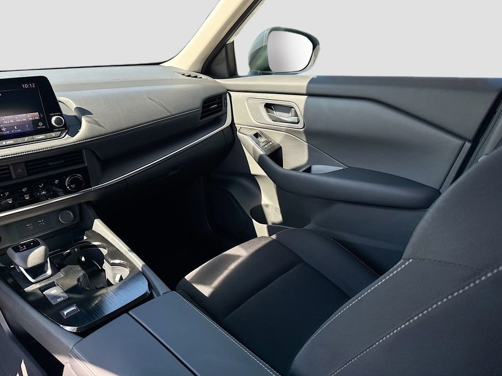 Certified 2026 Nissan Rogue S FWD image 22