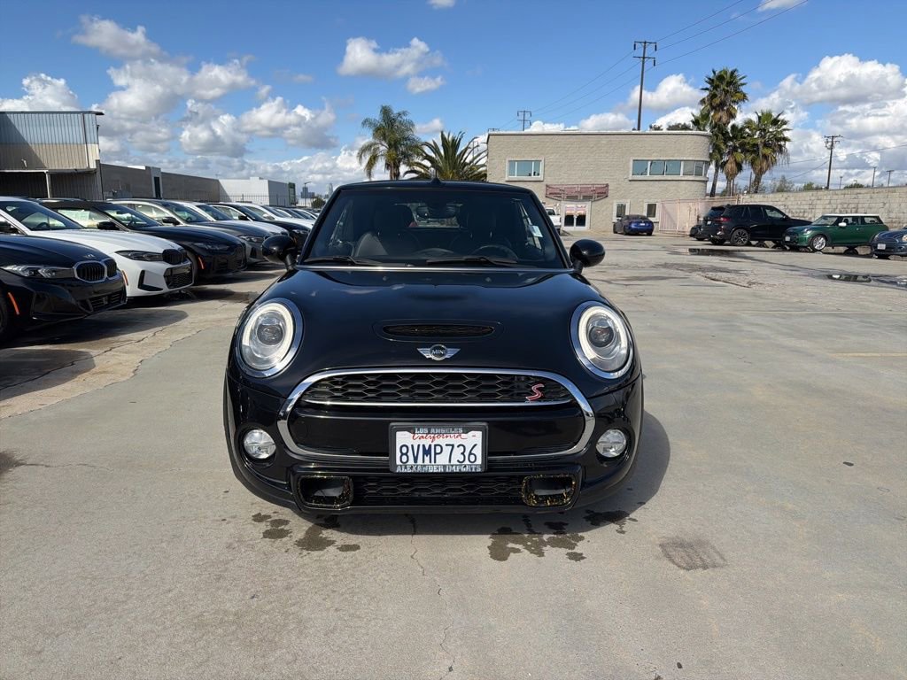 Used 2018 MINI Cooper S w/ Premium Package image 11