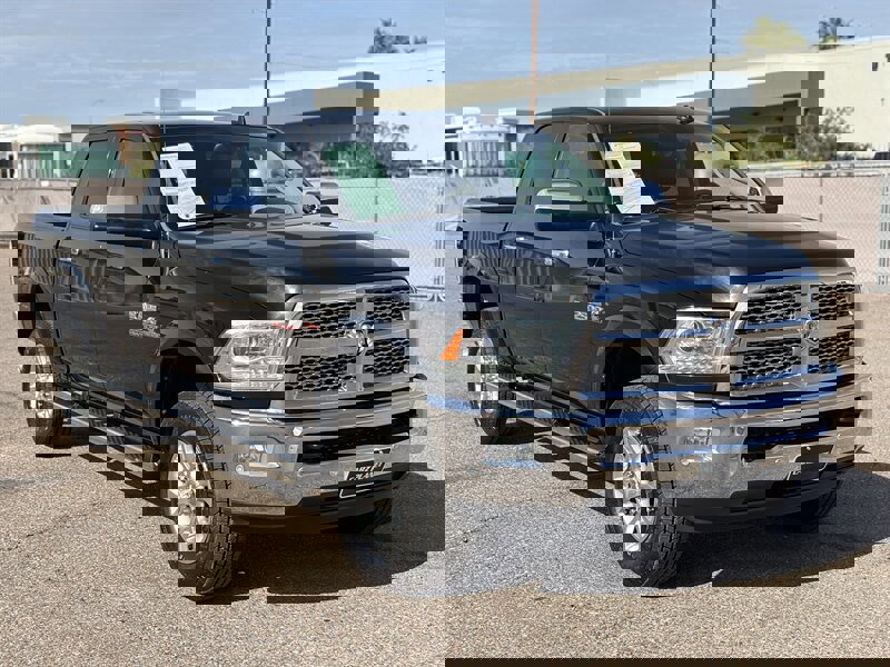 Used 2016 RAM 2500 Laramie image 1