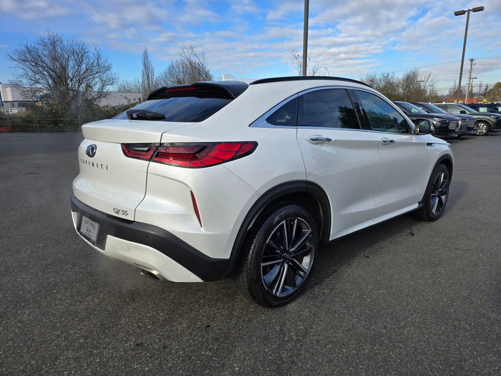 Used 2024 INFINITI QX55 Luxe image 7