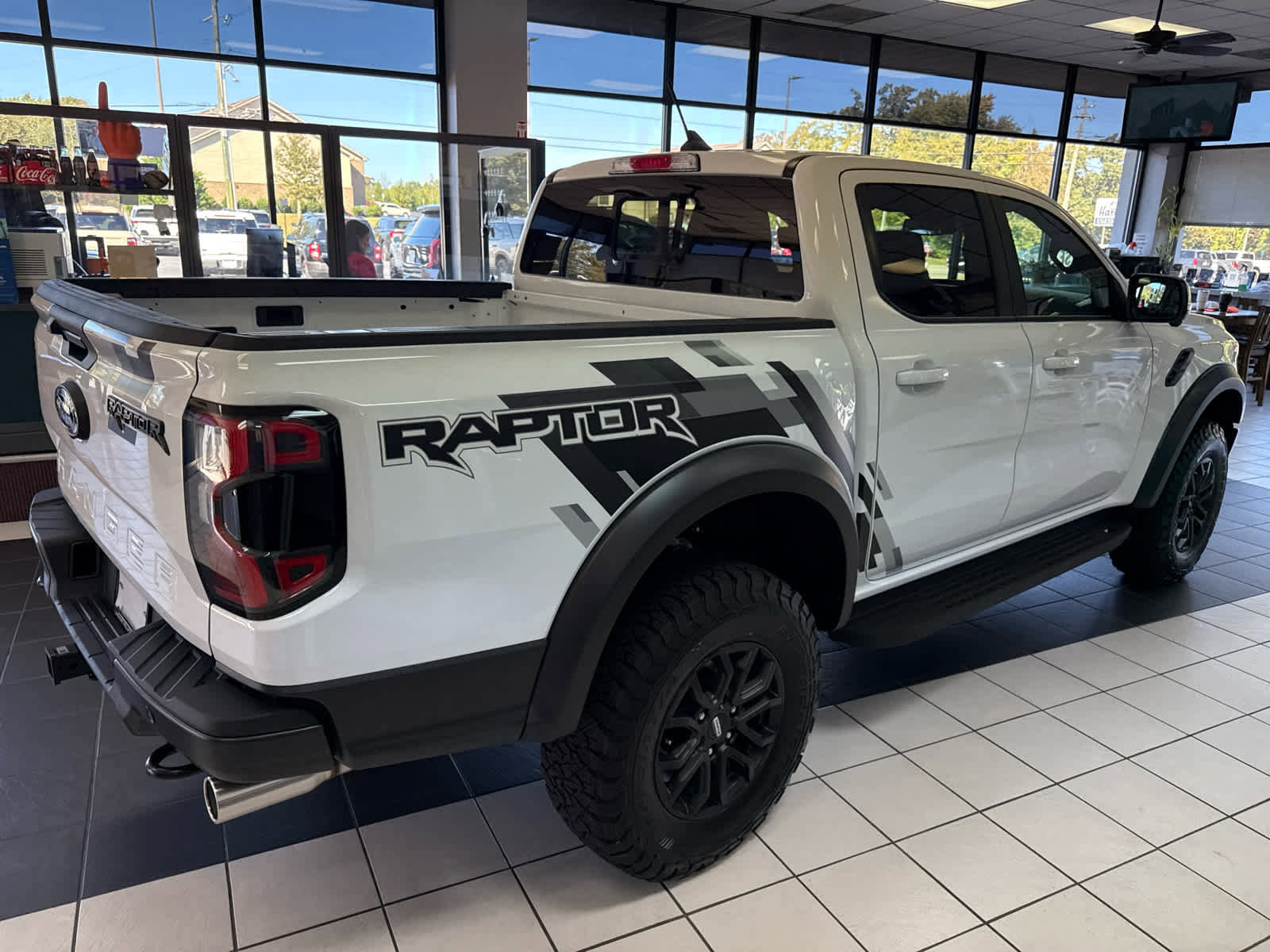 Used 2025 Ford Ranger Raptor video 2