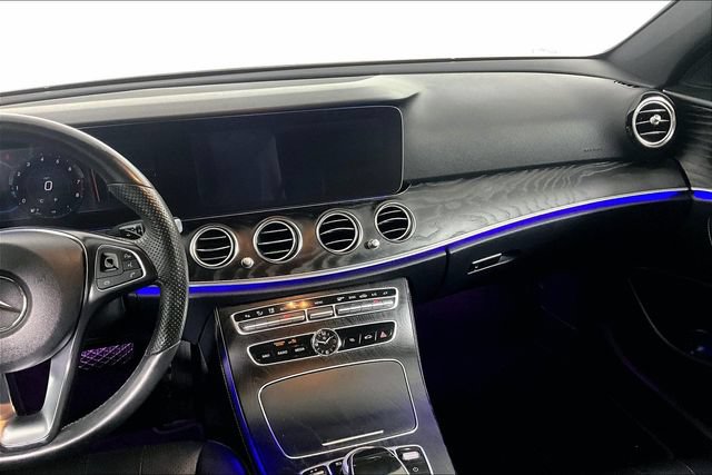 Used 2018 Mercedes-Benz E 300 w/ Premium 3 Package image 7