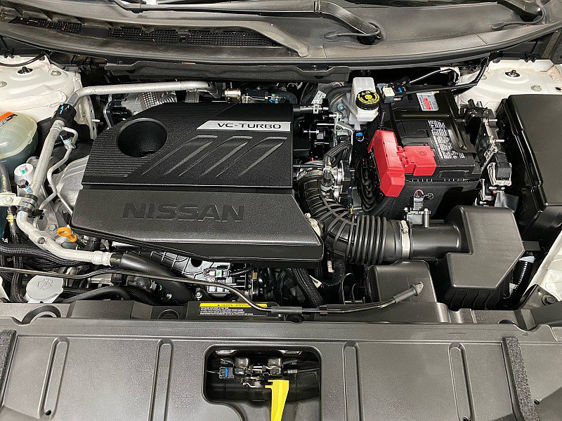 Used 2025 Nissan Rogue SV image 15