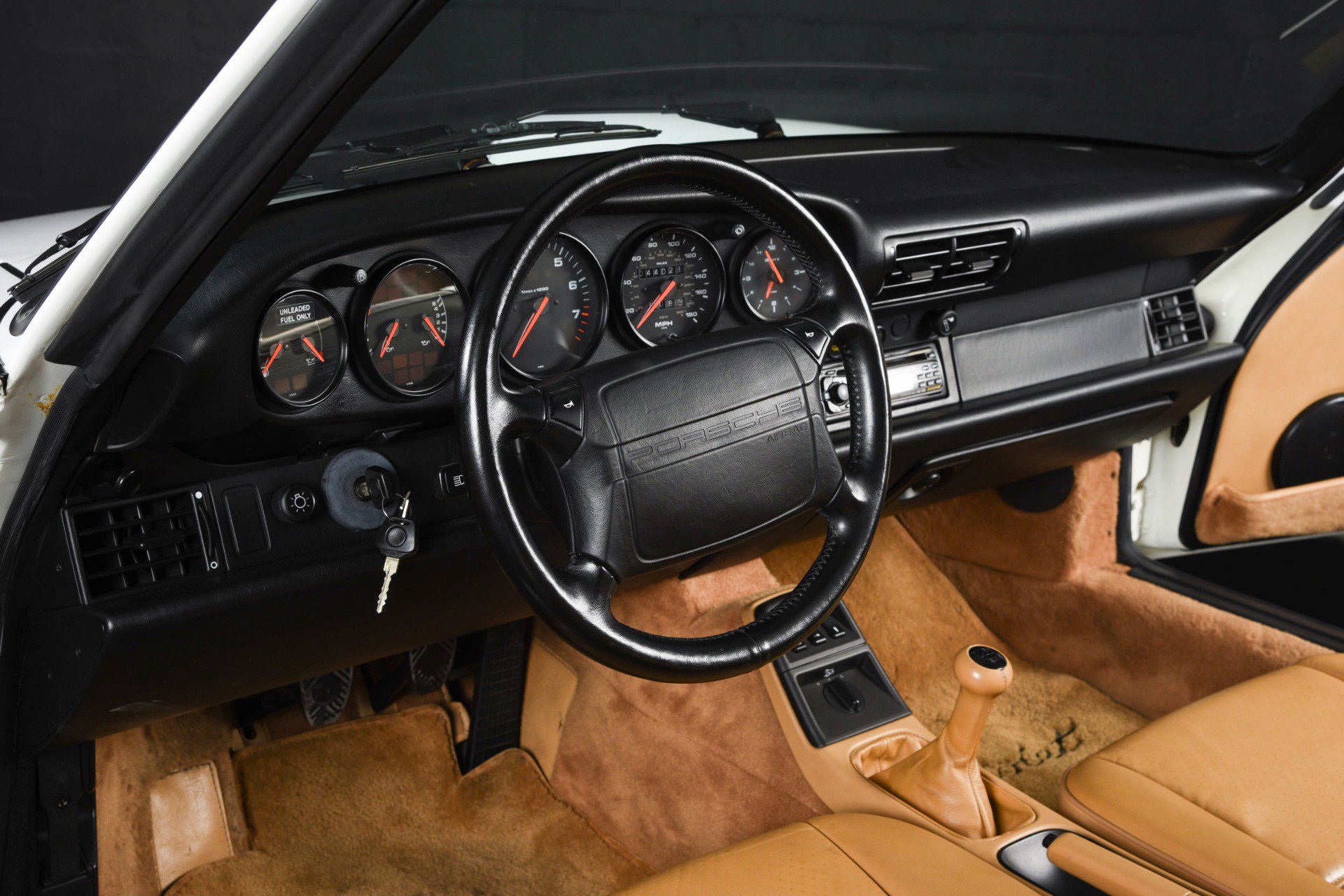 Used 1991 Porsche 911 Carrera image 6