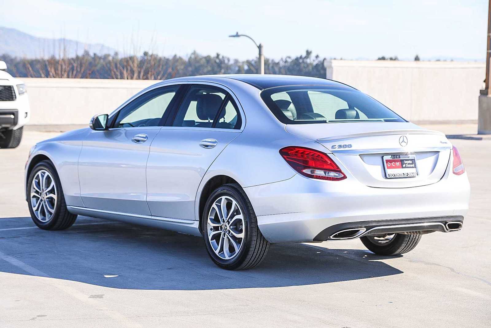 Used 2018 Mercedes-Benz C 300 4MATIC Sedan image 7