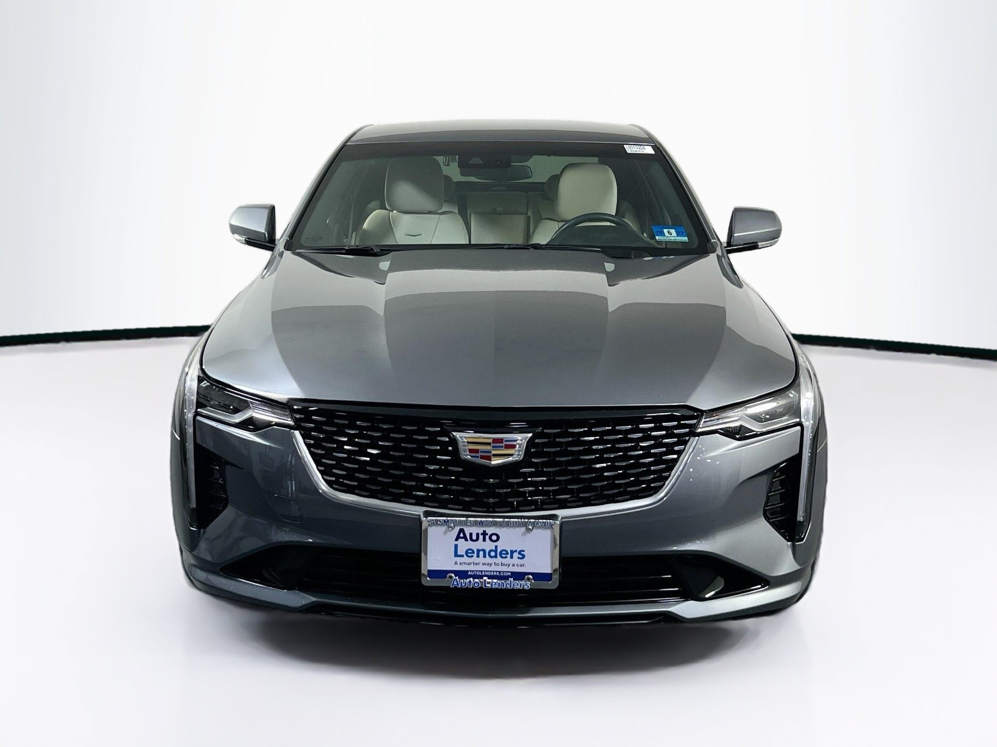 Used 2020 Cadillac CT4 Premium Luxury RWD image 2