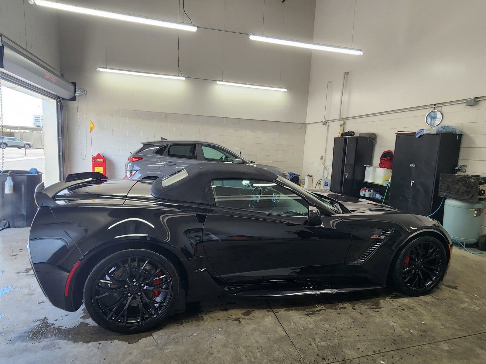 Used 2019 Chevrolet Corvette Z06 image 8