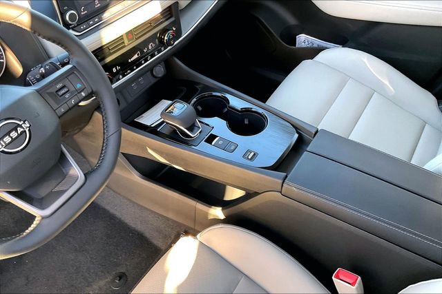 New 2026 Nissan Rogue SV image 6