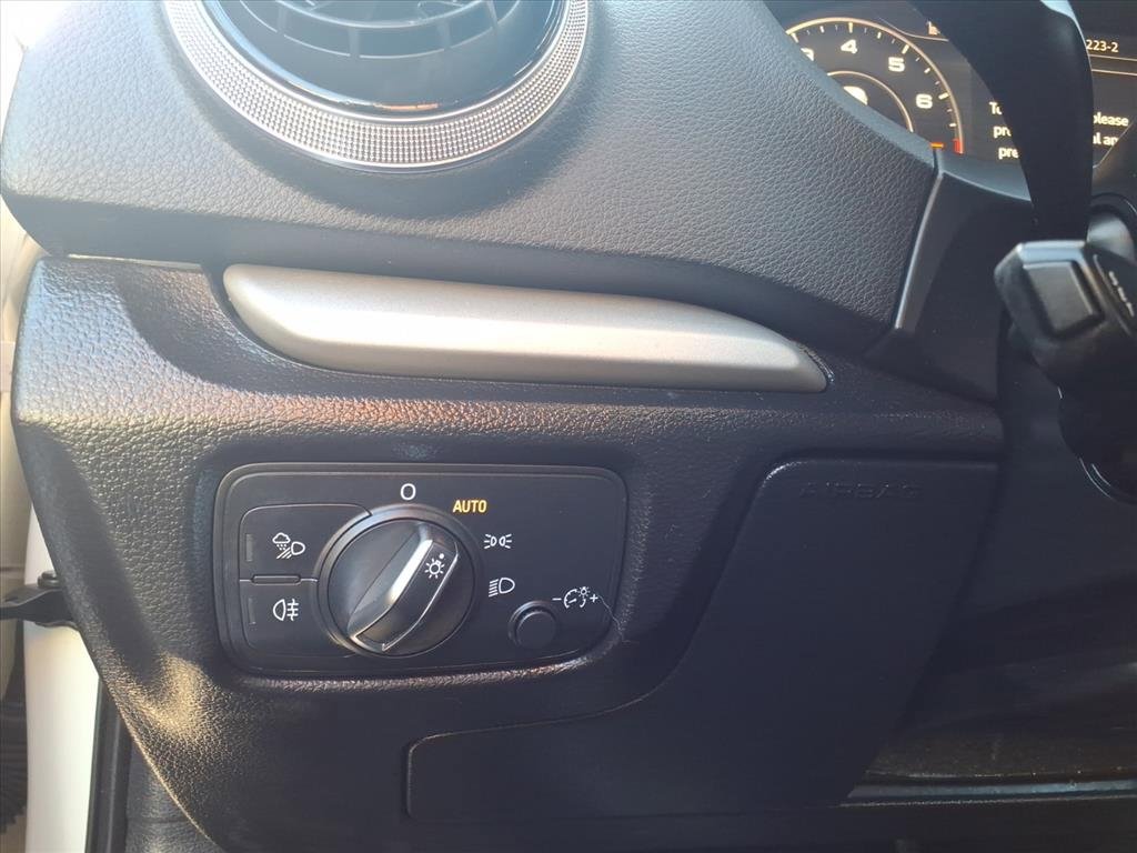 Used 2018 Audi A3 2.0T Premium image 14