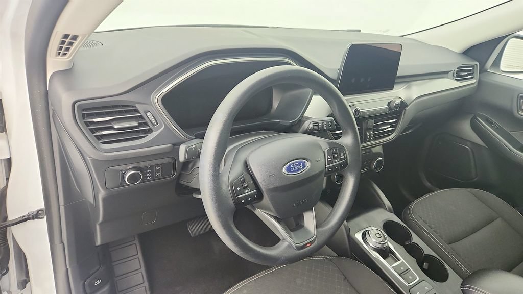Used 2025 Ford Escape Active FWD image 13