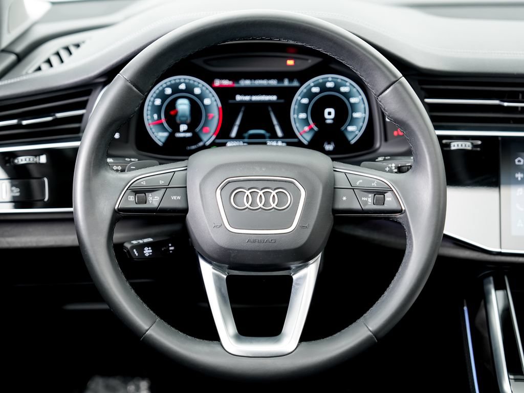 Used 2023 Audi Q7 3.0T Prestige w/ Prestige Package AWD/4WD image 11