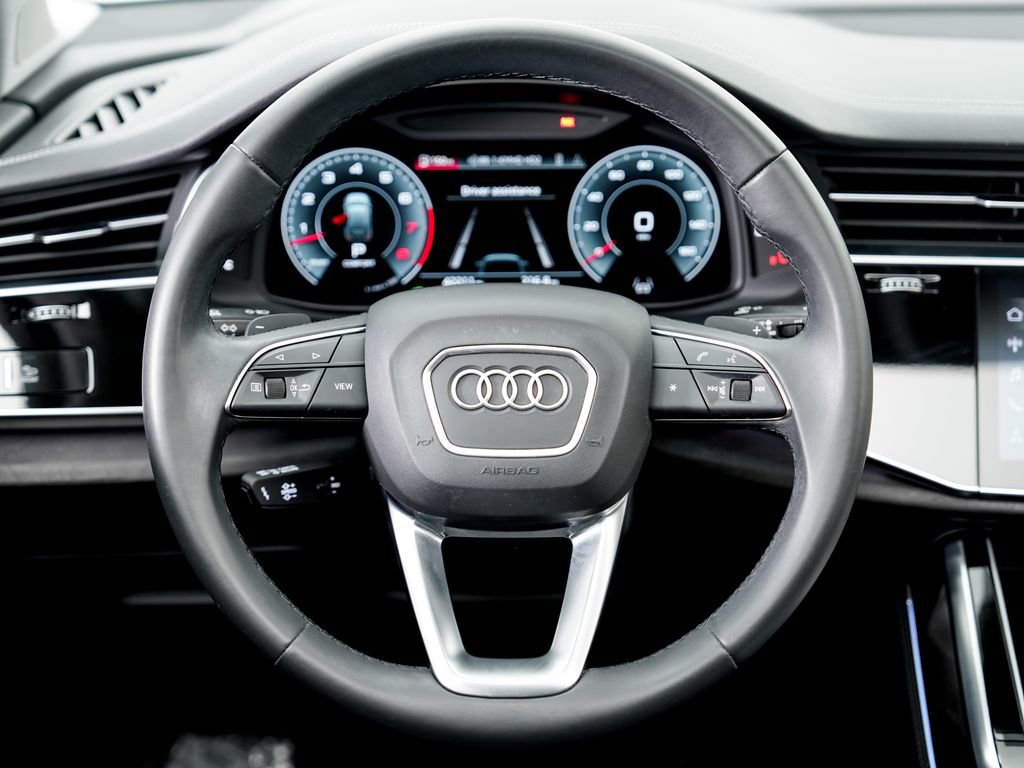 Used 2023 Audi Q7 3.0T Prestige w/ Prestige Package AWD/4WD image 11