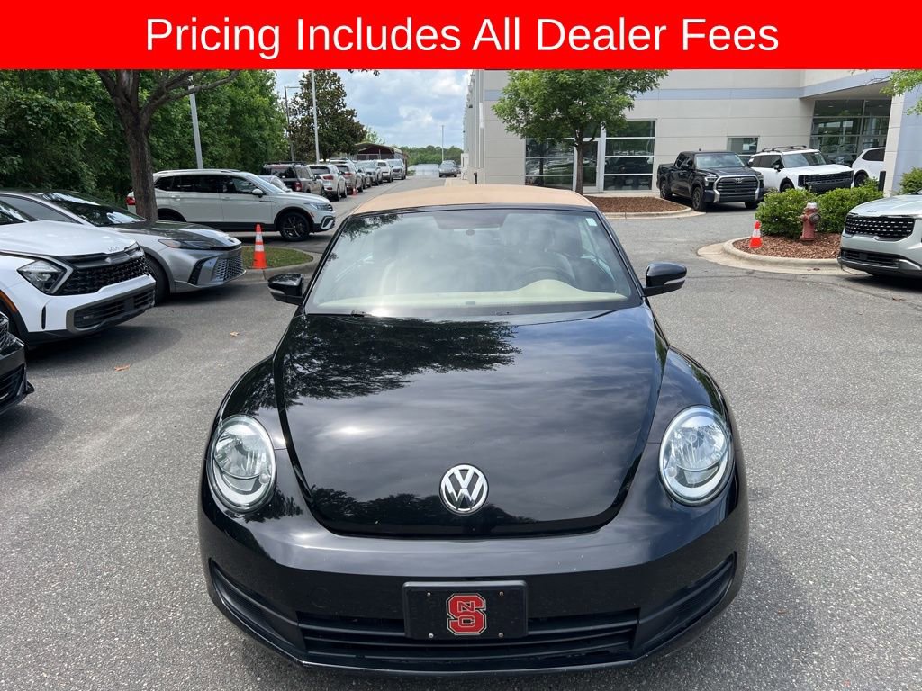 Used 2013 Volkswagen Beetle 2.5 FWD image 2