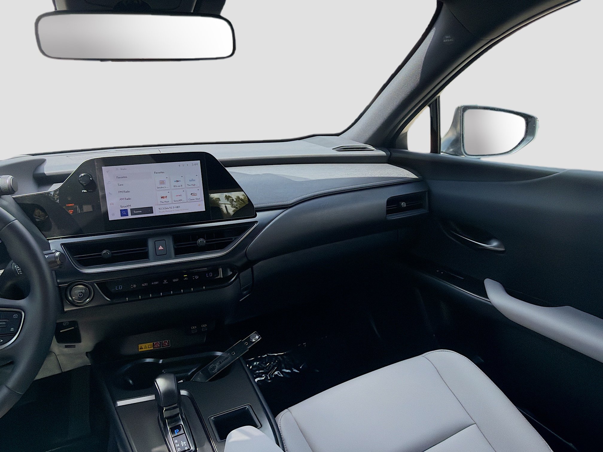 Used 2025 Lexus UX 300h FWD image 19