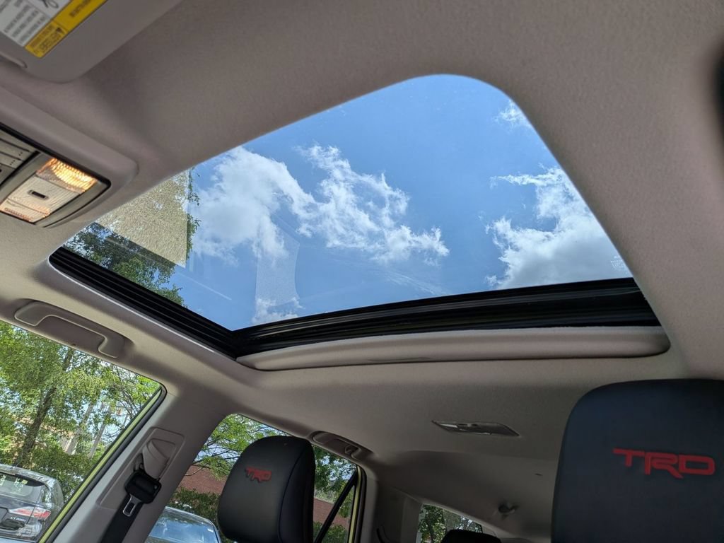 Used 2022 Toyota 4Runner TRD Pro AWD/4WD image 7