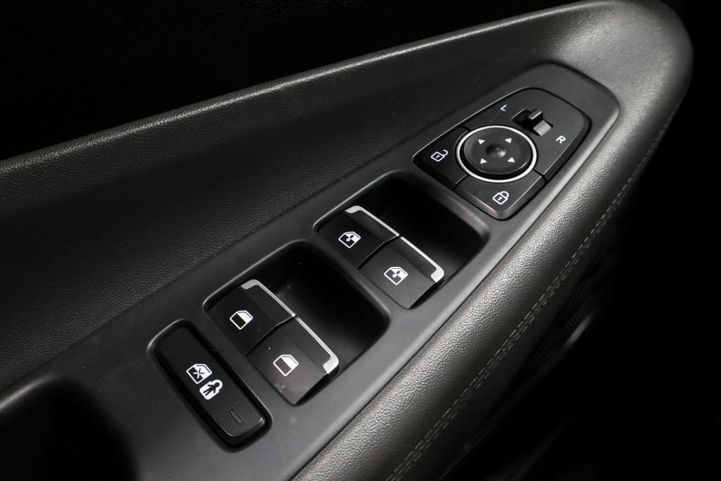 Certified 2022 Hyundai Santa Fe SEL AWD/4WD image 32
