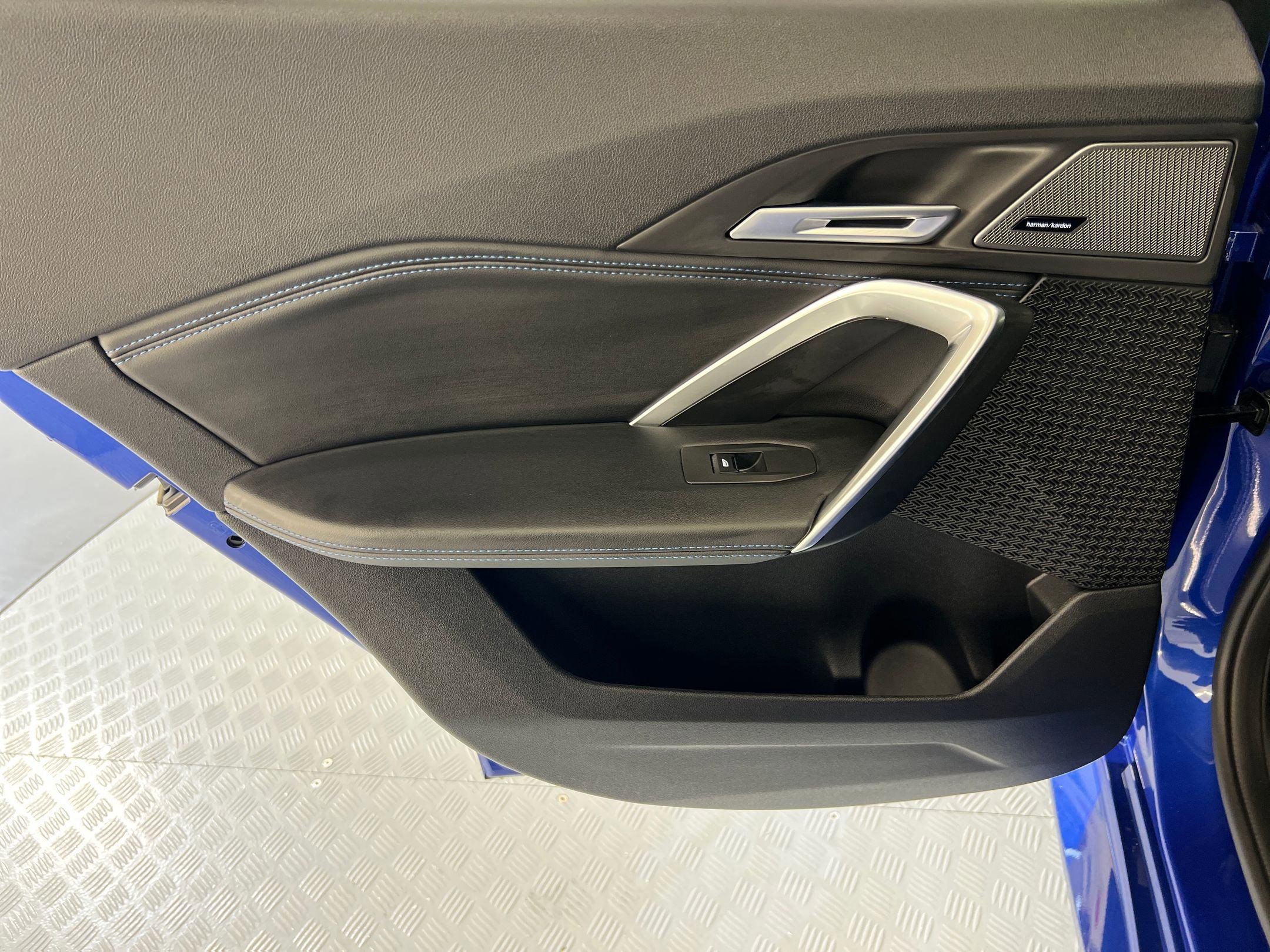 Used 2026 BMW X2 M35i w/ Technology Package image 22
