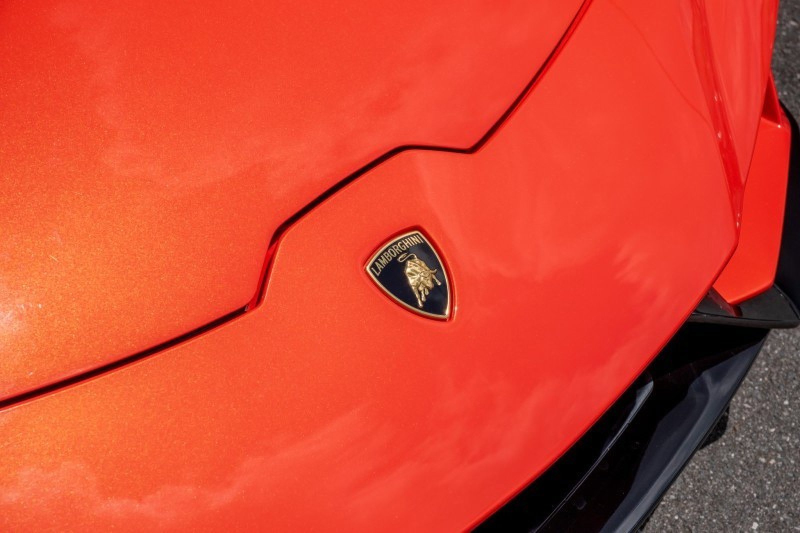 Used 2020 Lamborghini Huracan EVO AWD/4WD image 3