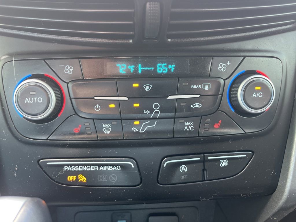 Used 2018 Ford Escape SEL image 19