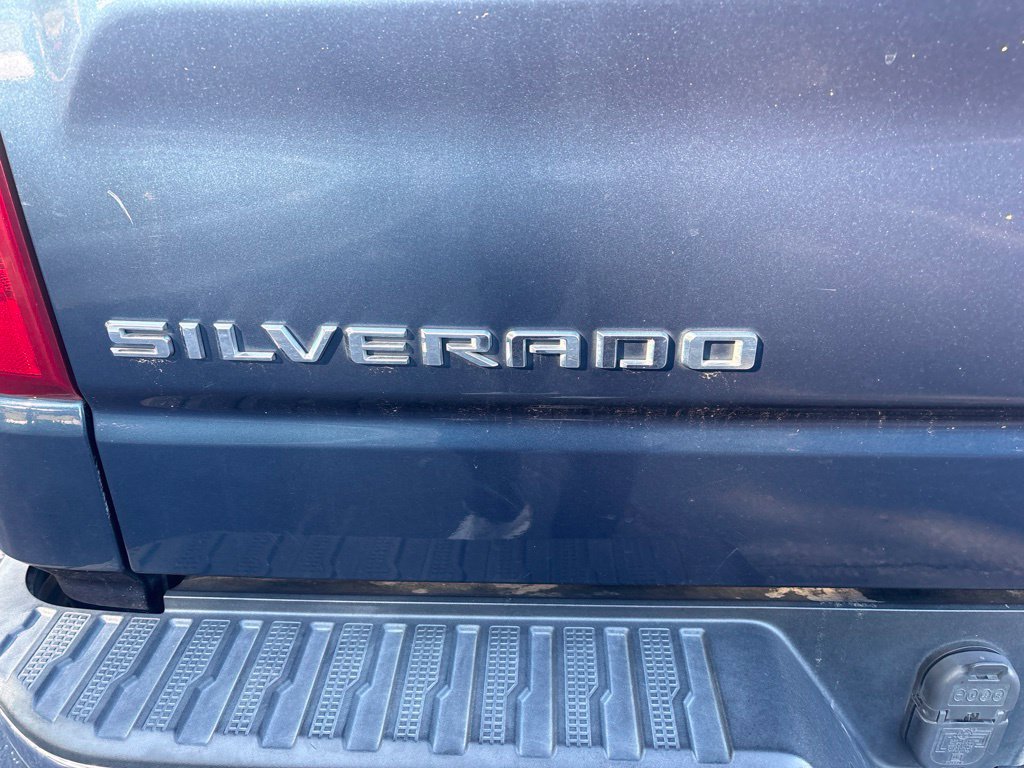 Used 2019 Chevrolet Silverado 1500 LT w/ All-Star Edition AWD/4WD image 5