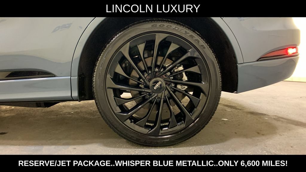Used 2025 Lincoln Aviator Reserve w/ Equipment Group 201A AWD/4WD image 23