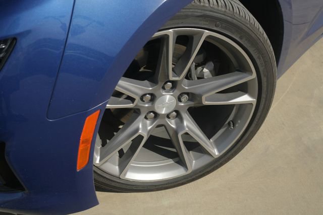 Used 2019 Chevrolet Camaro LT w/ RS Package video 2