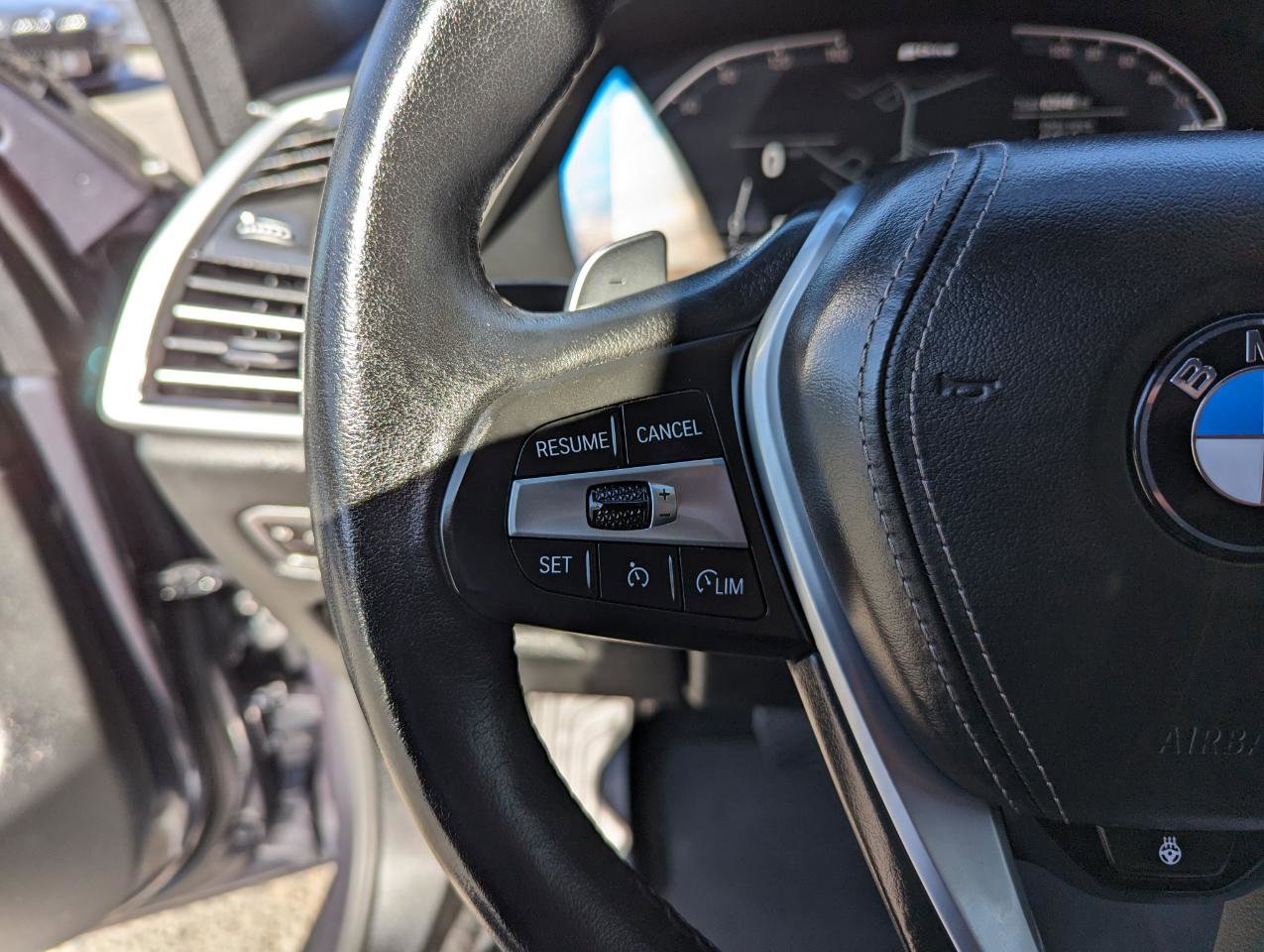 Used 2021 BMW X5 xDrive45e w/ Premium Package image 16