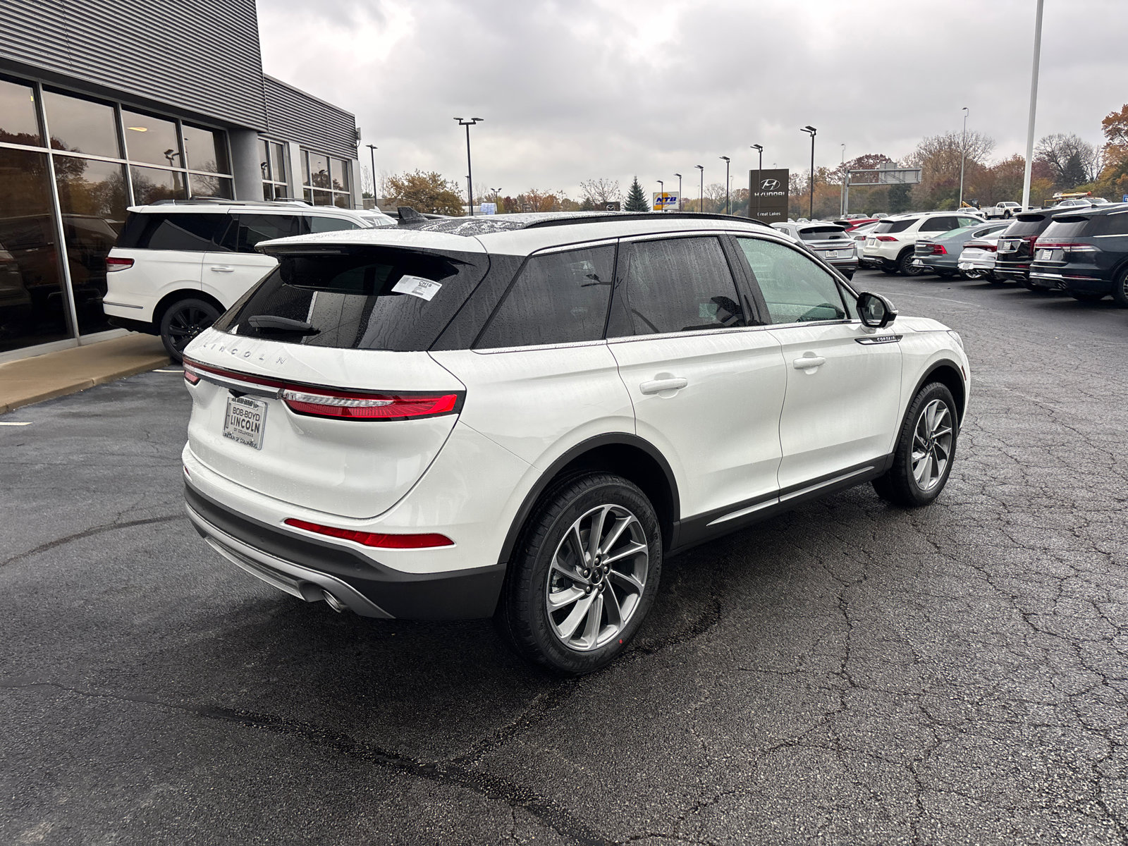 New 2026 Lincoln Corsair Premiere image 7