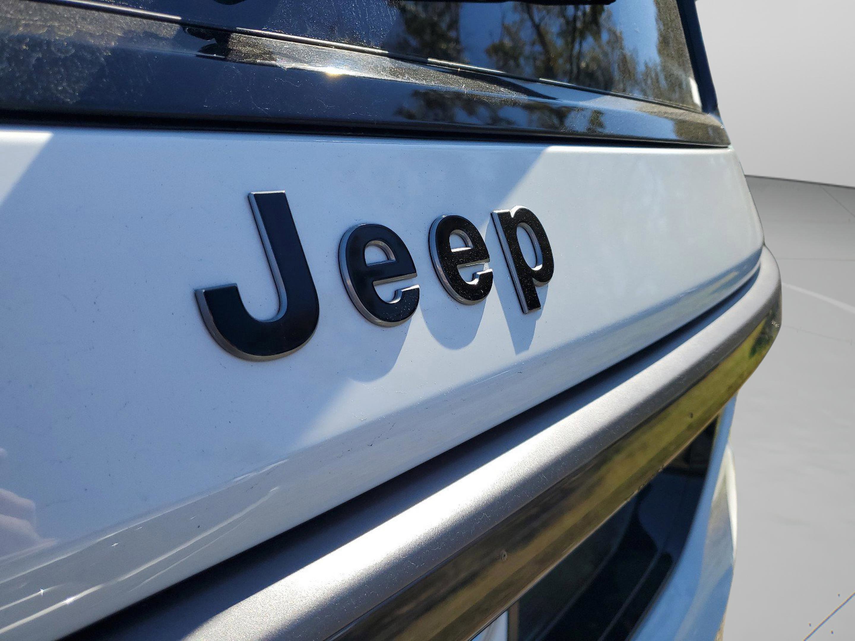 New 2026 Jeep Grand Wagoneer Summit w/ Rear Seat Video Group I image 30
