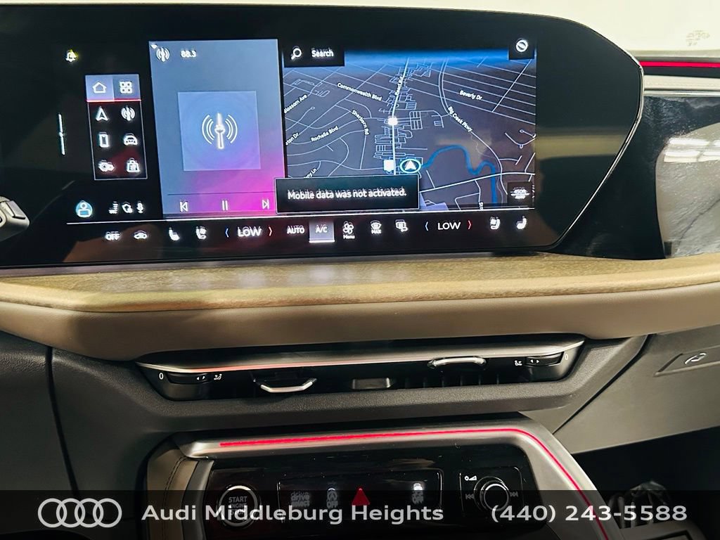 Certified 2025 Audi Q5 Premium Plus w/ Premium Plus AWD/4WD image 14