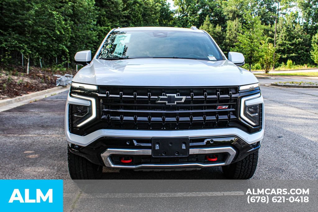 Used 2025 Chevrolet Suburban Z71 AWD/4WD image 10