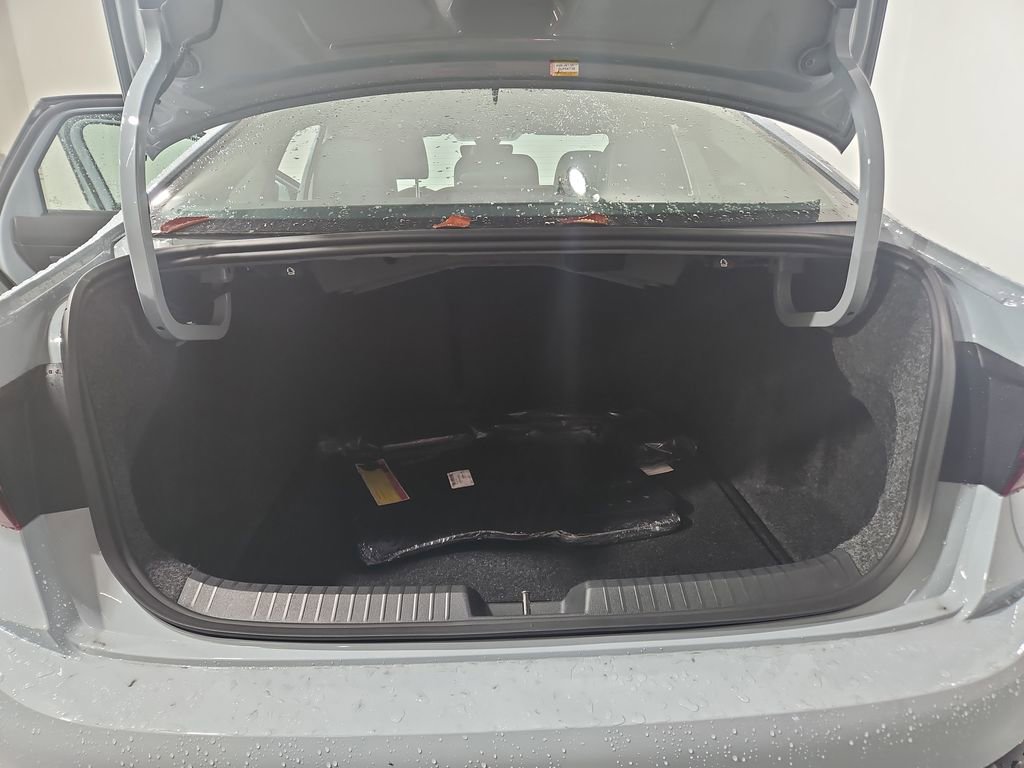 New 2026 Volkswagen Jetta SE image 22