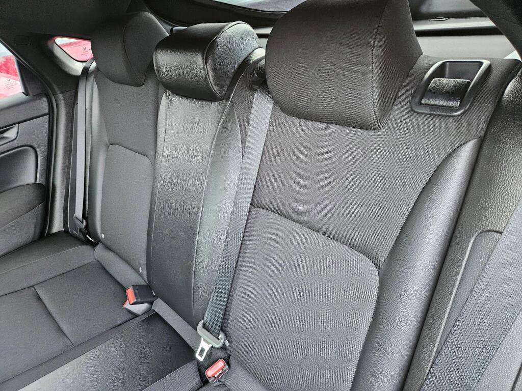 Used 2025 Honda Civic Sport image 14