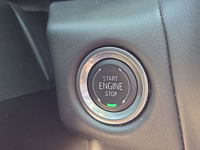 Certified 2024 GMC Yukon AT4 w/ Max Trailering Package AWD/4WD image 30