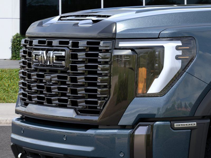 New 2026 GMC Sierra 3500 Denali Ultimate AWD/4WD image 13