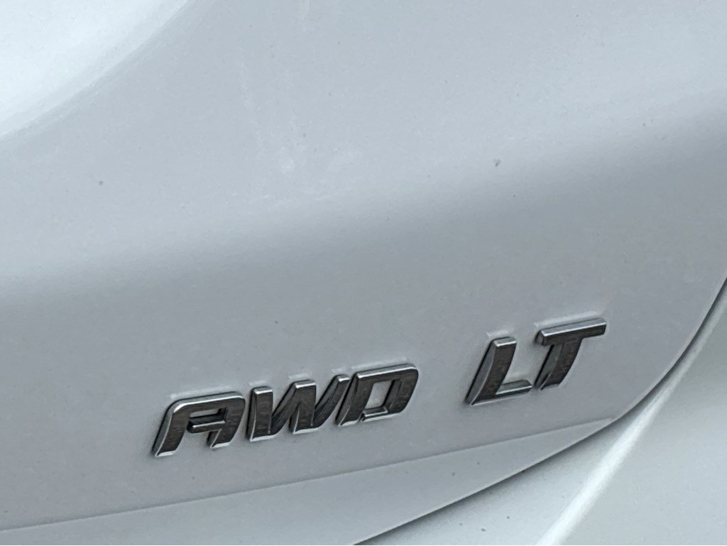 Used 2024 Chevrolet Equinox LT image 23