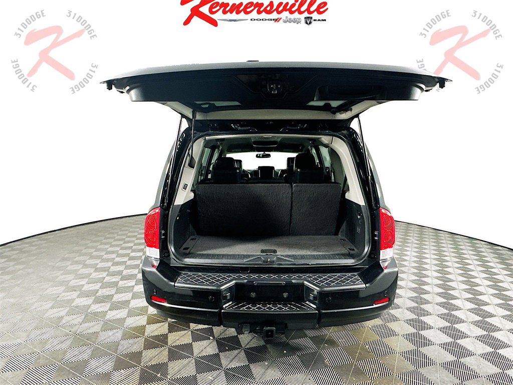 Used 2015 Nissan Armada SL image 29